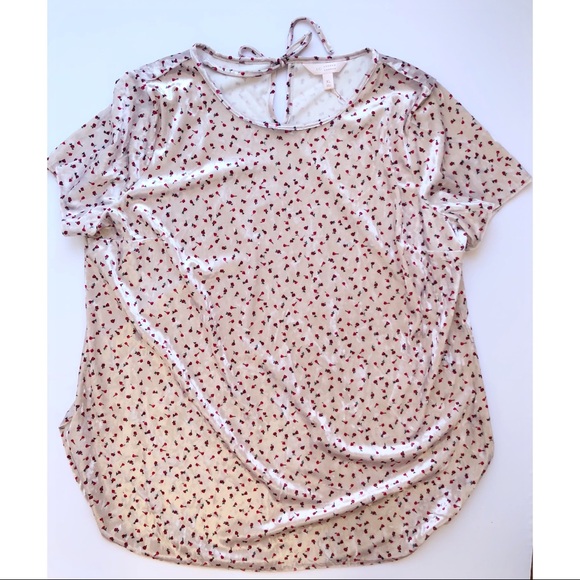 LC Lauren Conrad Tops - LOWEST! ✨LC lauren conrad | floral velvet top